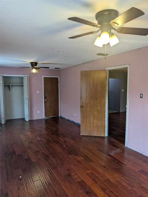 6617 Woodway Dr, Fort Worth, TX, 76133-5540 | Card Image