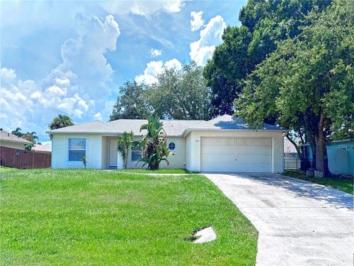 433 Perch Ln, SEBASTIAN, FL, 32958-5505 | Card Image