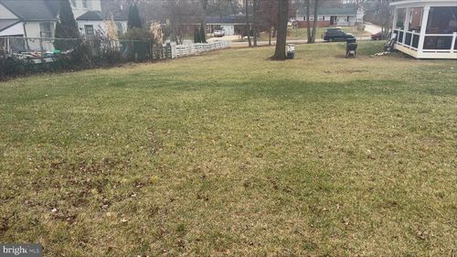 9524 Dubarry Ave, LANHAM, MD, 20706-4025 | Card Image