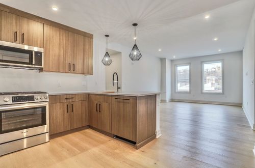 204-921 Madison St, Hoboken, NJ, 07030 | Card Image
