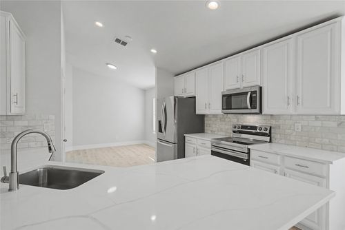 4516 Fox Sedge Ln, Denton, TX, 76208-6832 | Card Image