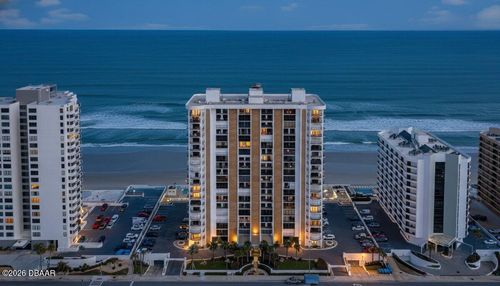 3b3-3003 S Atlantic Ave, DAYTONA BEACH, FL, 32118-6165 | Card Image