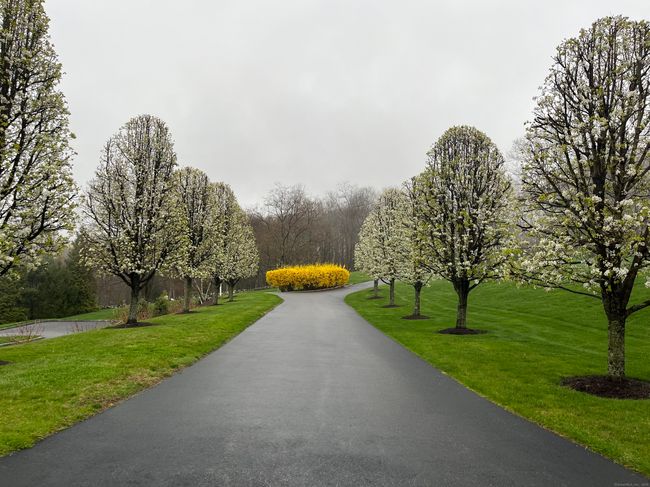 5 Stone Wall Ln, House other with 4 bedrooms, 5 bathrooms and 8 parking in Sherman CT | Image 37