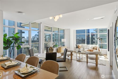 3602n-583 Battery St, Seattle, WA, 98121-1993 | Card Image