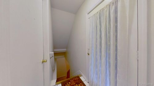 21096 Boulder Cir, Northville, MI, 48167-2732 | Card Image