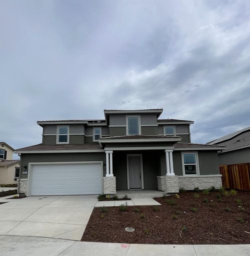 9097 Black Opal Cir, Roseville, CA, 95747-6771 | Card Image