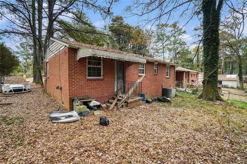 818 Bonneville Ter Nw, Atlanta, GA, 30331-3312 | Card Image