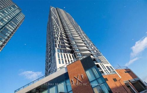 2104-25 Wellington St S, Kitchener, ON, N2G0G5 | Card Image