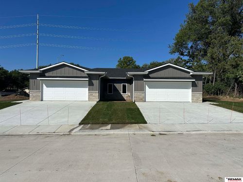 4519 S 57th St, Lincoln, NE, 68516-1490 | Card Image