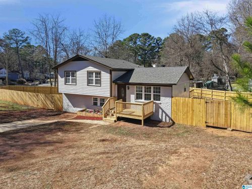 5200 Hickory Dr Ne, PINSON, AL, 35126-3614 | Card Image