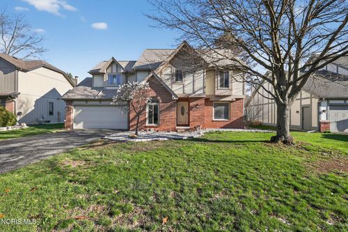 7028 Shooters Hill Road, Toledo, OH, 43617 | Card Image