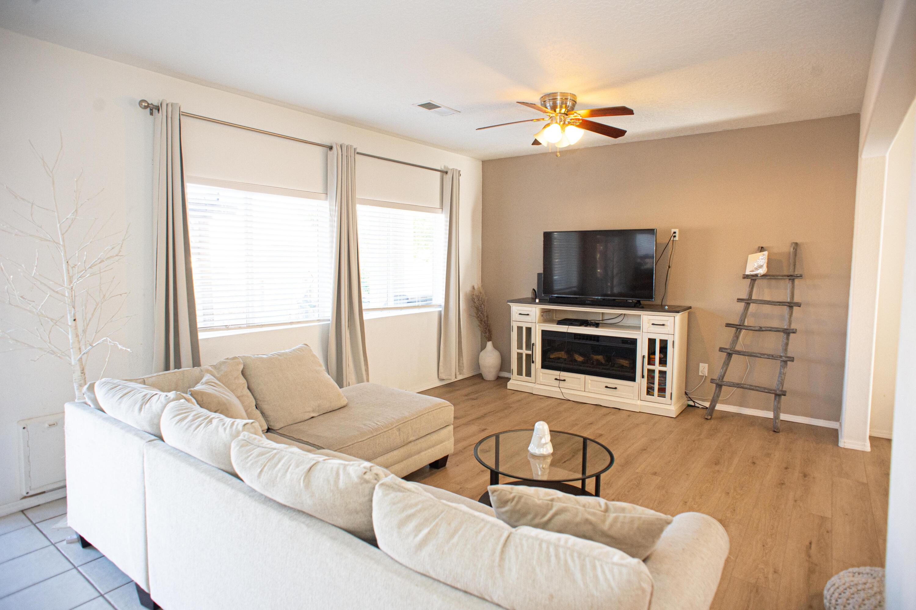 Makian Pl, Albuquerque, NM 87120
