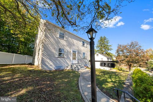 126 1st Ave, BROOMALL, PA, 19008-2312 | Card Image