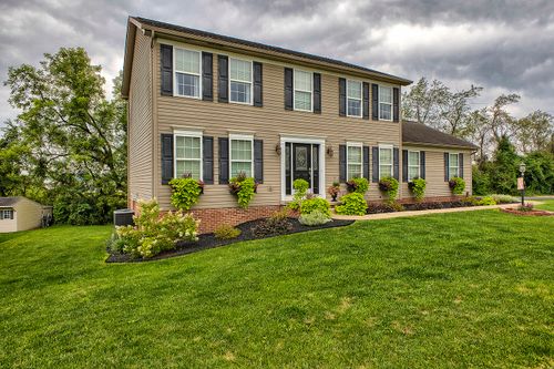 125 Ashton Dr, Mount Pleasant, PA, 15666-2164 | Card Image