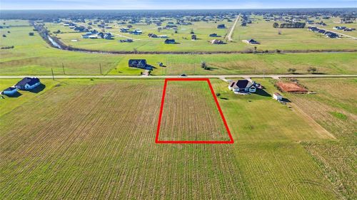 365 Brahman Trl, Angleton, TX, 77515-5079 | Card Image