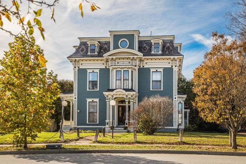 apt-k4-79 Pine St, Rutland, VT, 05701-2831 | Card Image