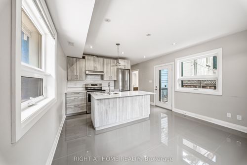 1-31 Alma Ave, Toronto, ON, M6J1N2 | Card Image