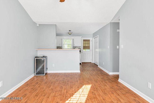 111 Fairview Ln, Townhouse with 2 bedrooms, 2 bathrooms and null parking in Richlands NC | Image 6