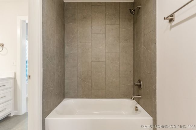 16508 S 3 Rd West Ave, House other with 4 bedrooms, 4 bathrooms and null parking in Glenpool OK | Image 58