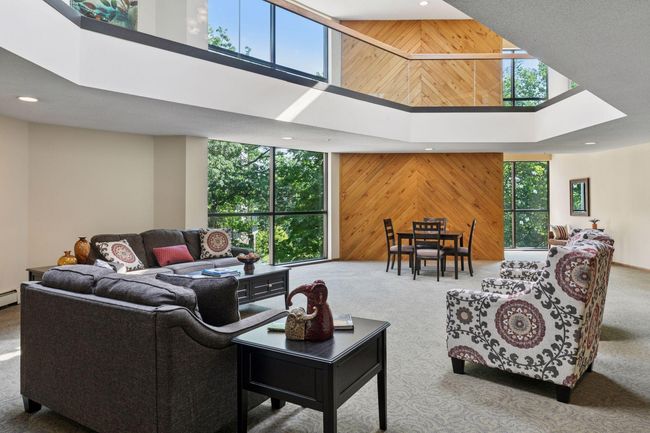 2nd floor common space | Image 21