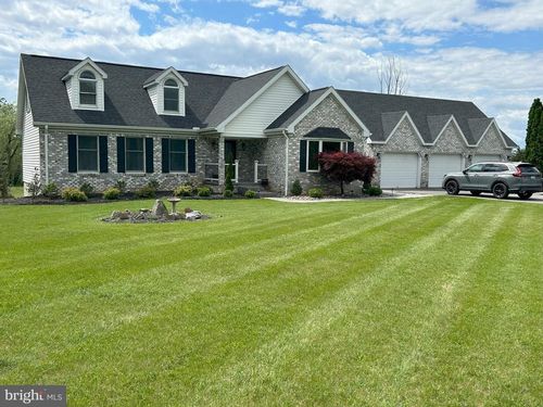 8116 Arcadia Ln, BOONSBORO, MD, 21713-2100 | Card Image