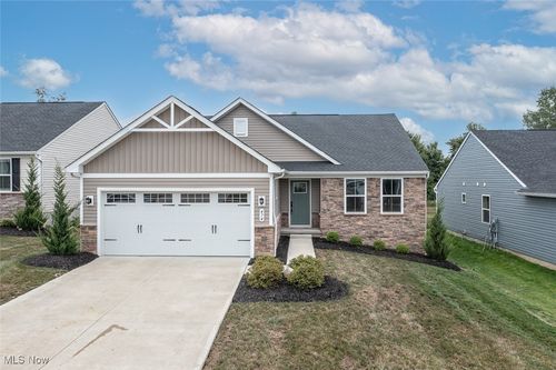 474 Bates Ave, Seville, OH, 44273-8977 | Card Image