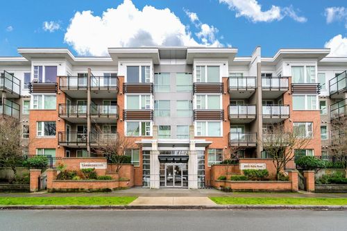 330-9500 Odlin Rd, Richmond, BC, V6X0H5 | Card Image