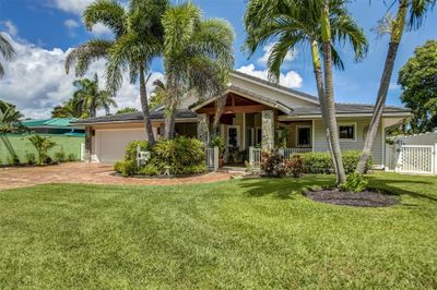 2017 Ne 24th St, House other with 3 bedrooms, 3 bathrooms and null parking in Wilton Manors FL | Image 1