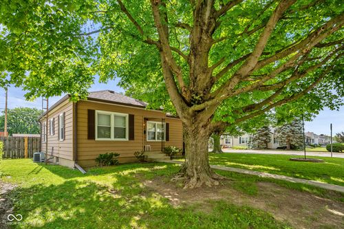 203 N 13th Ave, Beech Grove, IN, 46107-1165 | Card Image