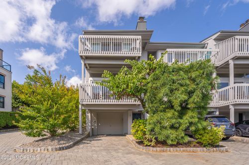 8-1 Portland Rd, Highlands, NJ, 07732-1956 | Card Image