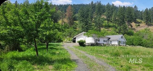5541 Highway 95, New Meadows, ID, 83654-5057 | Card Image
