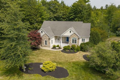 3 Bobolink Ln, Wells, ME, 04090-4987 | Card Image