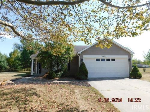 907 Springside Court, Greenfield, IN, 46140-7182 | Card Image