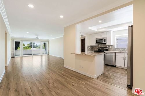 306-4950 Louise Ave, Encino, CA, 91316-3914 | Card Image