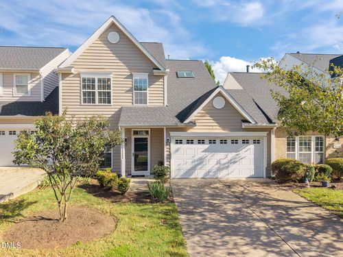 3428 Van Hessen Dr, Raleigh, NC, 27614-7090 | Card Image
