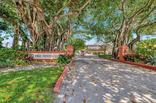 303-660 Tennis Club Drive, Fort Lauderdale, FL, 33311 | Card Image
