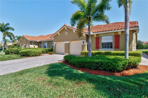 unit-104d-6380 Oxford Cir, Vero Beach, FL, 32966-7615 | Card Image