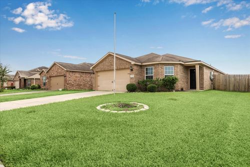 4910 Pacific Ridge Ln, Rosenberg, TX, 77469-1008 | Card Image