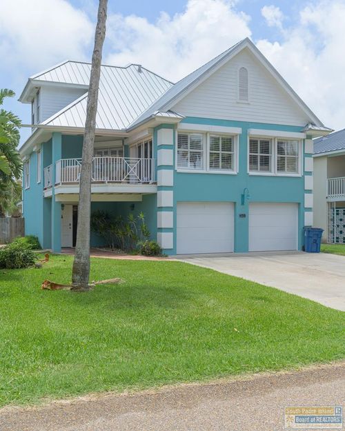 125 E Palmetto Dr, South Padre Island, TX, 78597 | Card Image