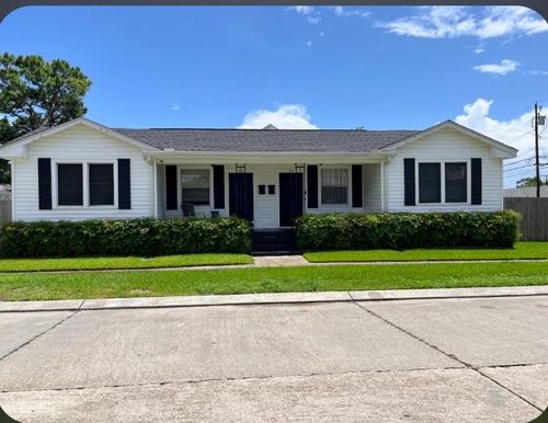 910 Toulouse St, Metairie, LA, 70005-2815 | Card Image