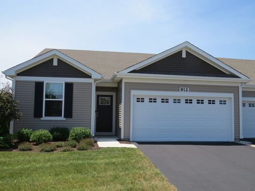 912 Homerton Blvd, North Aurora, IL, 60542-1481 | Card Image