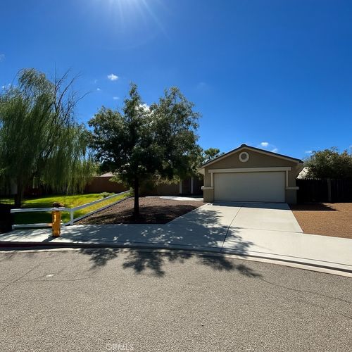 14780 Hamilton Ct, Adelanto, CA, 92301-4037 | Card Image
