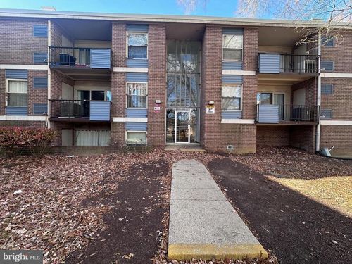 apt-204-3823 Saint Barnabas Rd, SUITLAND, MD, 20746-3225 | Card Image