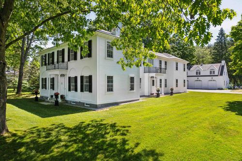 17 Wheeler House Dr, Orford, NH, 03777-4149 | Card Image