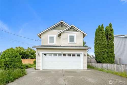403 4th Ave Se, Puyallup, WA, 98372-3230 | Card Image