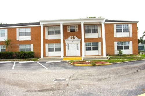 b6-4158 Tamiami Trl, PORT CHARLOTTE, FL, 33952-9263 | Card Image