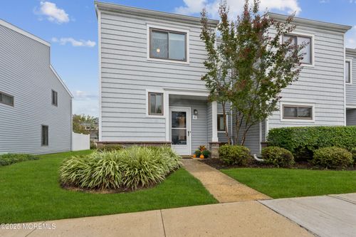 6 Beverly Ct, Tinton Falls, NJ, 07724-3039 | Card Image