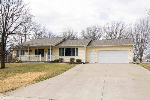 825 N 13th St, Chariton, IA, 50049-1119 | Card Image