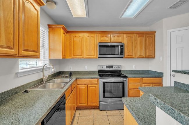 105 Maple St, House other with 4 bedrooms, 2 bathrooms and 2 parking in Coahoma TX | Image 10