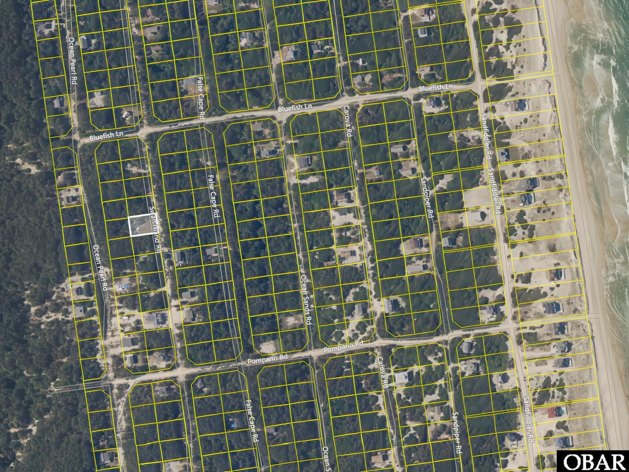 Land in Corolla